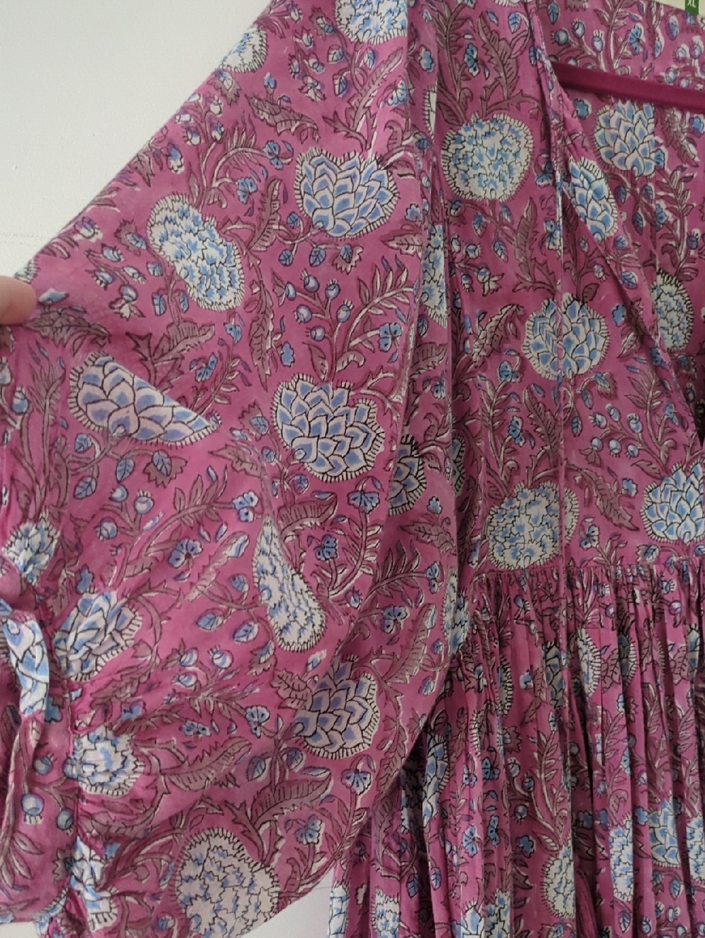 Women's Purple Floral Midi Dress - Boho Pleated Style - Picture 5 of 8